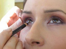 eye liner